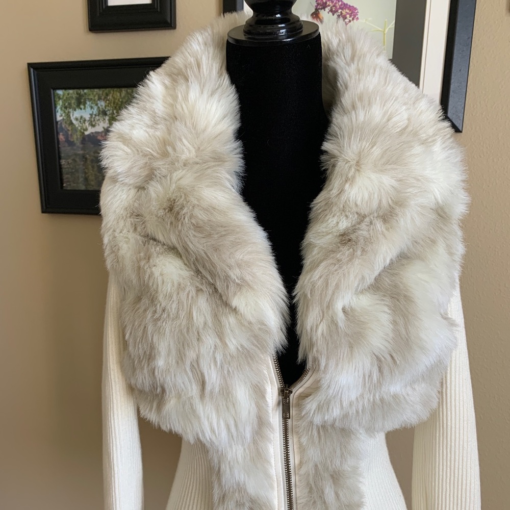 NEW Boston Proper Faux Fur Sweater